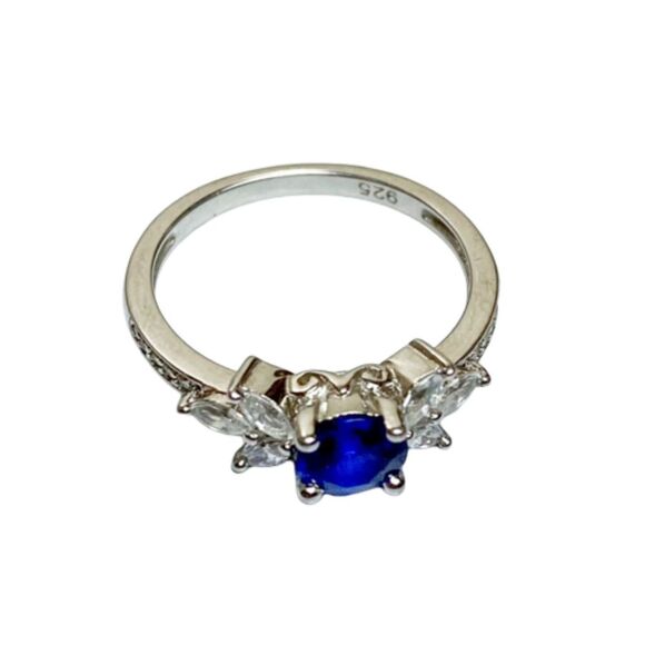 Sterling Silver Flower Leaves with Blue Cubic Zirconia Round Center Size 10 - Picture 3 of 6